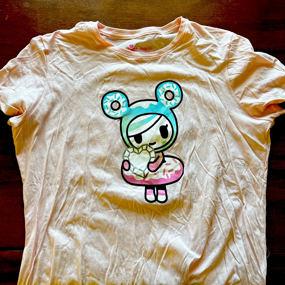 Original Tokidoki donutella t shirt in XXL size pink color!